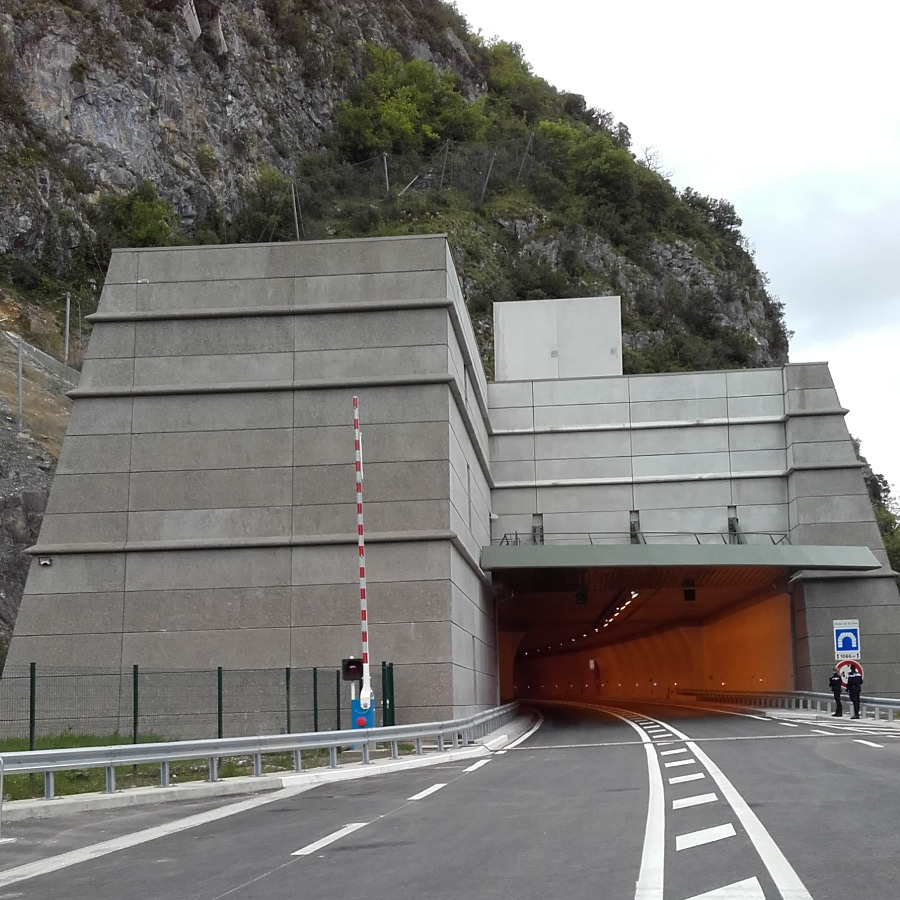 Tunnel de Saint Beat